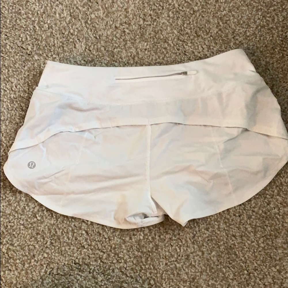 Lululemon shorts size 4